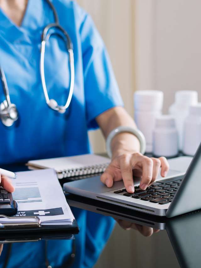 Mitigating Cybersecurity Threats in Healthcare: Proactive Strategies for IT Directors